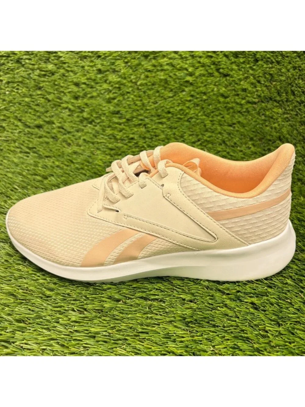 Reebok Fluxlite Womens Size 8.5 Ivory Pink Running Training Shoes Sneakers
